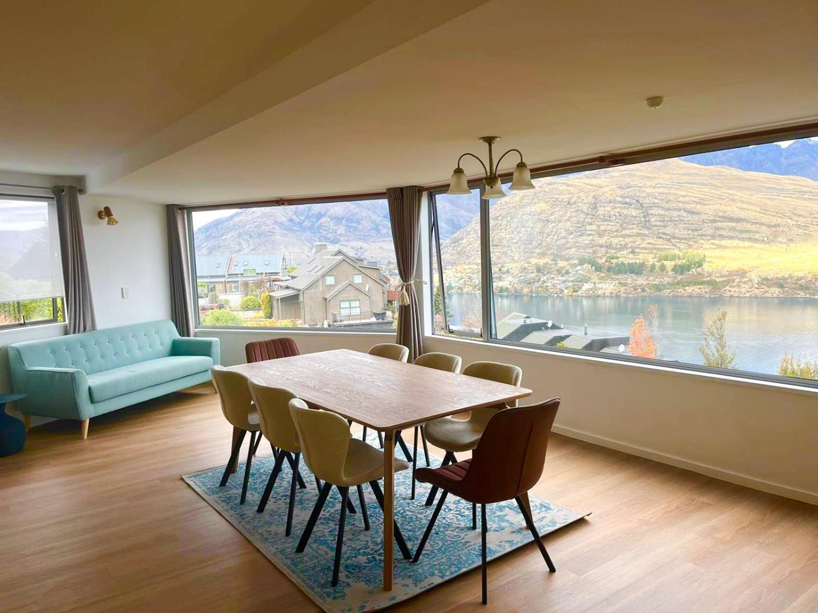 Ming'S Lakeside Goldleaf Suites Куийнстаун Екстериор снимка